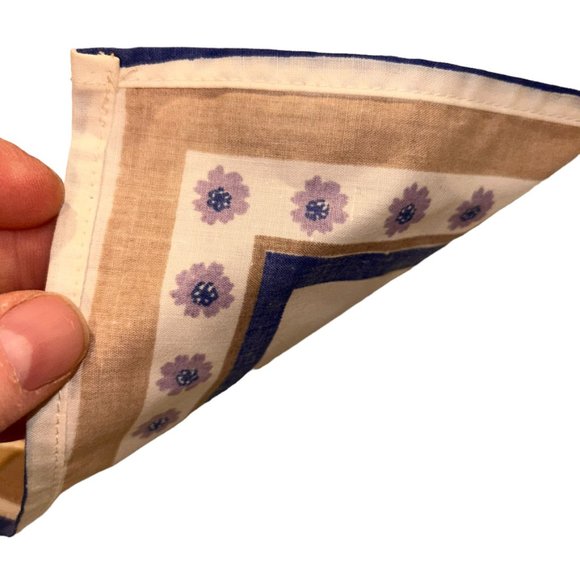 Wamsutta Vintage cotton Designer signed Floral print handkerchief scarf … - Picture 7 of 10